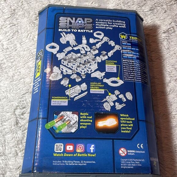 NEW snap ships build to battle Trident ST – 33 gunship - Picture 4 of 4